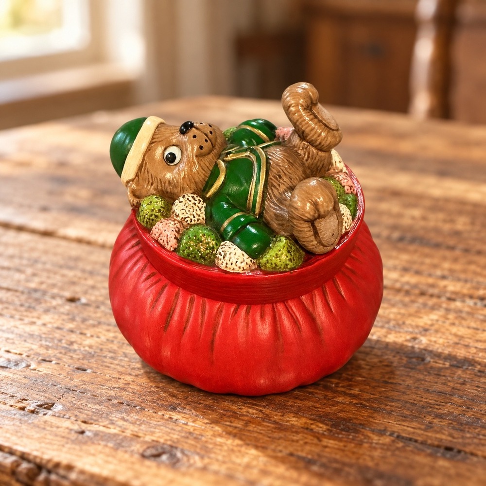Vintage Christmas Teddy Bear in Red Sack Ceramic Trinket Dish 5x5x5